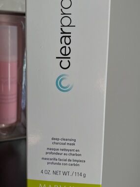 Mary Kay Clearproof Deep-Cleansing Charcoal Mask
